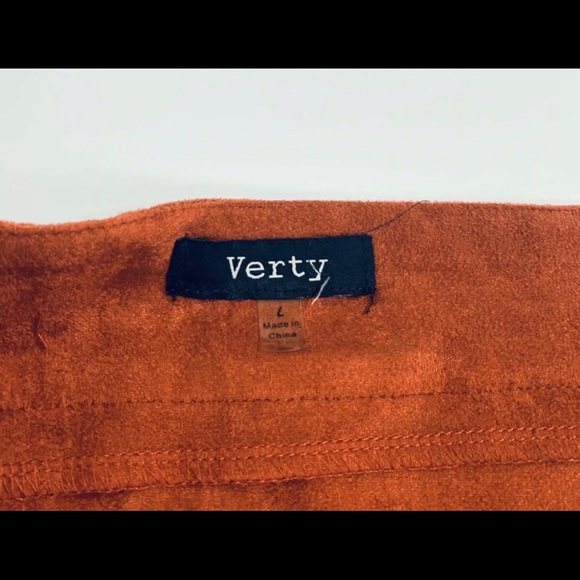 SOLD Verty - Faux Suede Fringe Mini Skirt - Picture 4 of 5